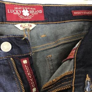 Lucky Brand Jeans - Lucky brand sweet n straight jeans Lucky Brand Jeans - Lucky brand sweet n straight jeans